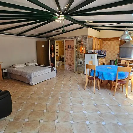 Apartment Beautiful Loft For 4 With Large Terrace